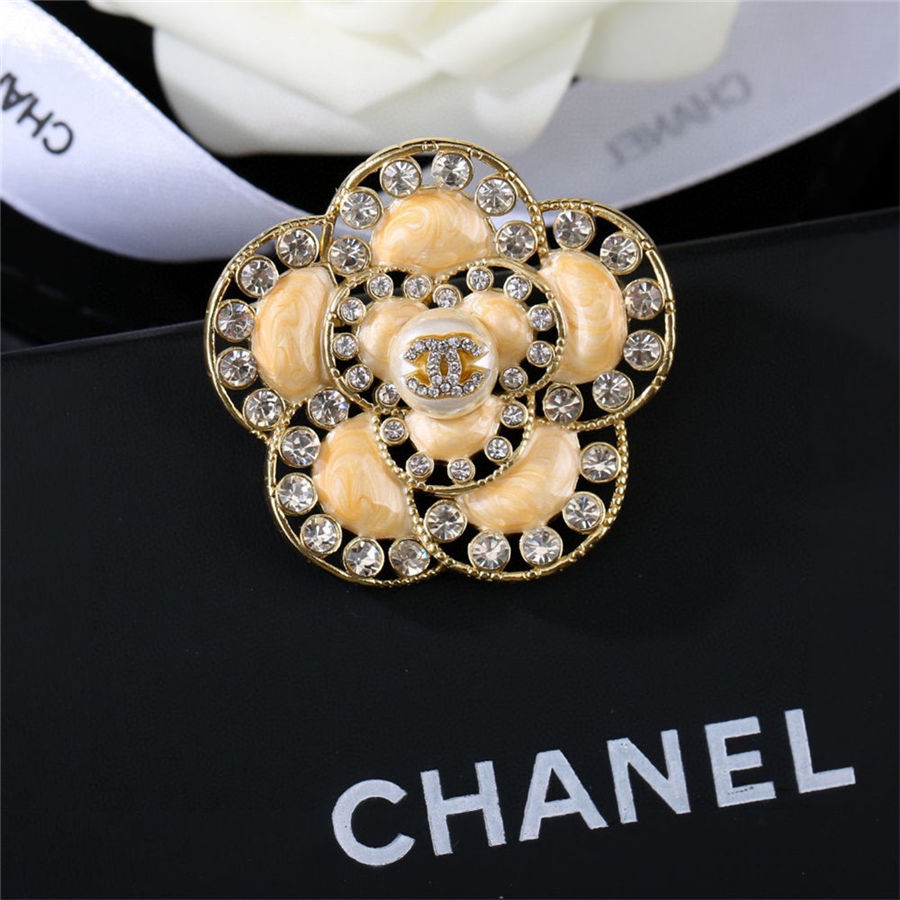 Chanel BROOCH 13585