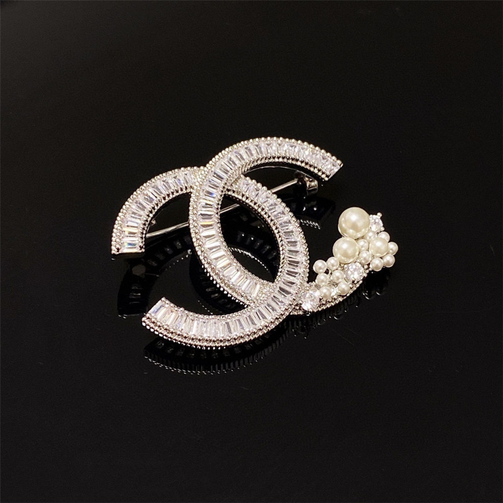 Chanel BROOCH 13585