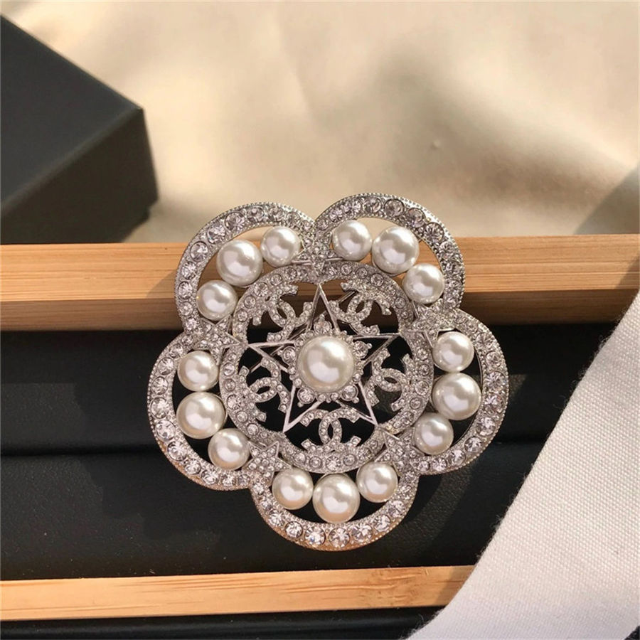 Chanel BROOCH 13587