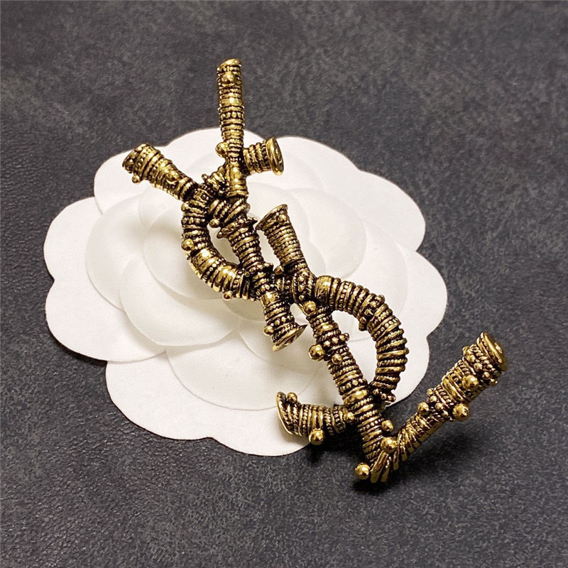 YSL BROOCH 13593