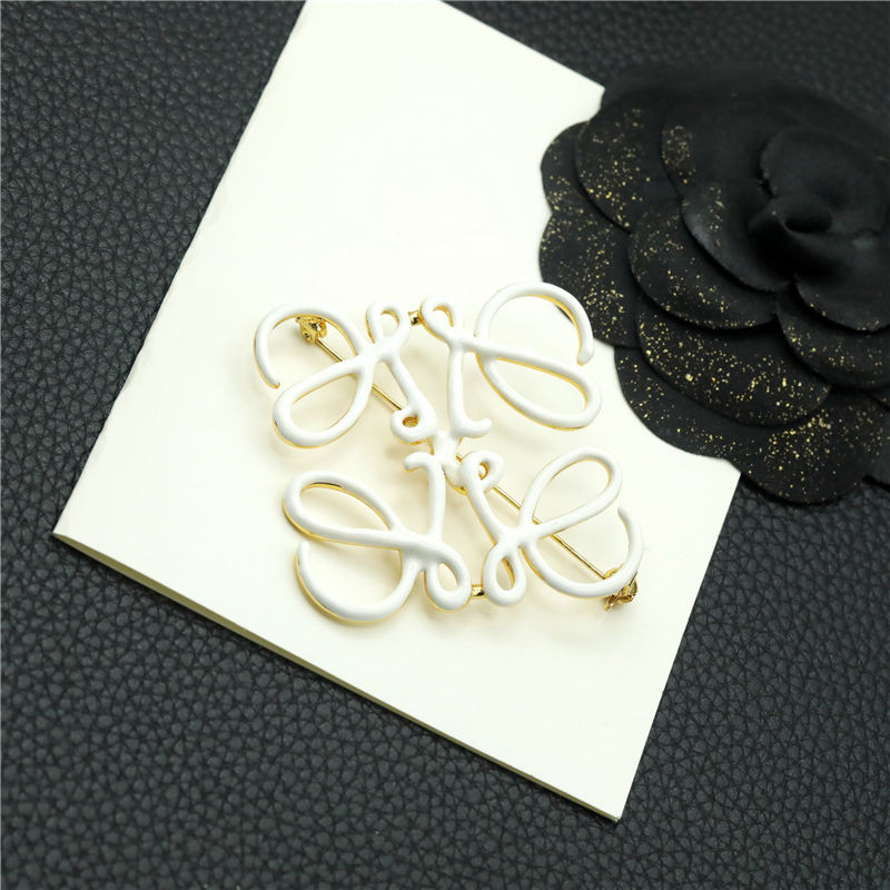 LOEWE BROOCH 13598