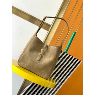 LE 5 À 7 SUPPLE SMALL HOBO BAG SUEDE High