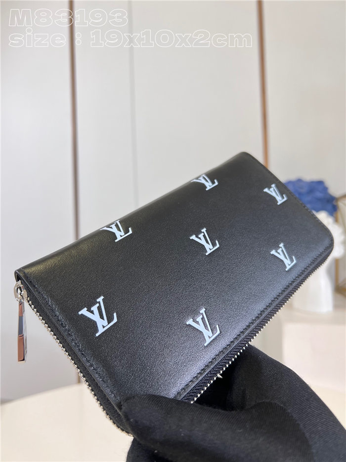 Louis Vuitton ZIPPY WALLET M83193 Black High