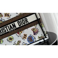 MEDIUM Dior BOOK TOTE Dragon Zodiac Embroidery  High