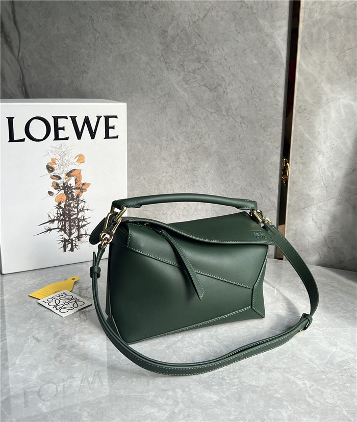 Small Puzzle bag in classic calfskin Bottle Green High