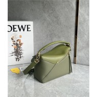 Small Puzzle bag in classic calfskin Green High