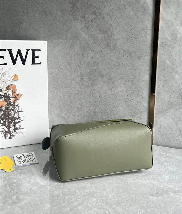 Small Puzzle bag in classic calfskin Green High