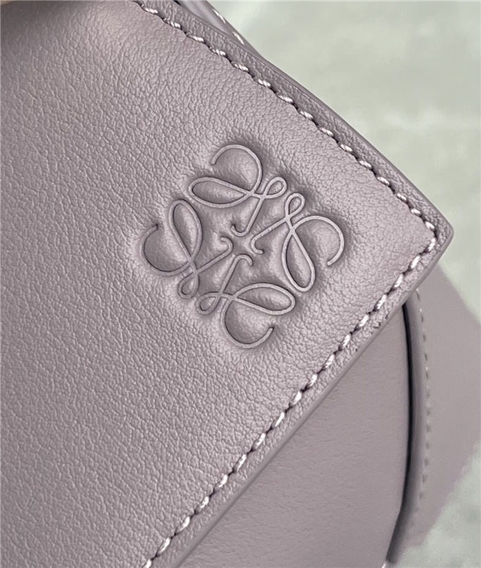 Small Puzzle bag in classic calfskin Pale Purple High