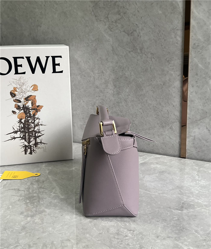 Small Puzzle bag in classic calfskin Pale Purple High