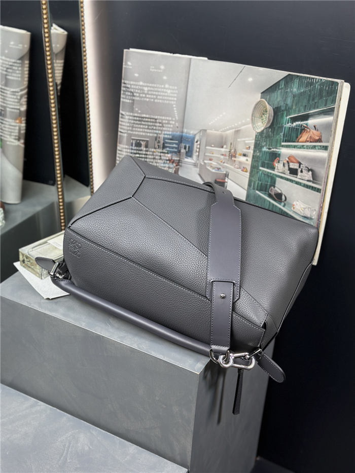 Large Puzzle bag in grained calfskin Grey High