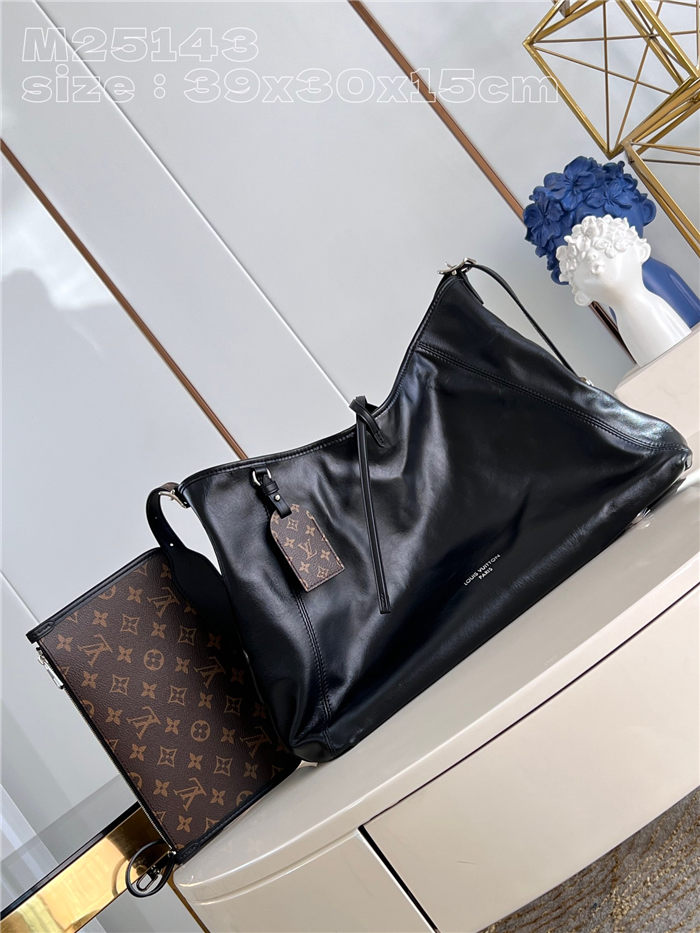 Louis Vuitton CarryAll Dark MM Lambskin M25143 Black High