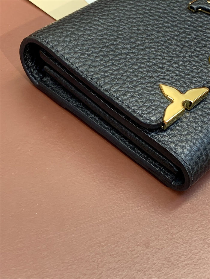 Louis Vuitton Capucines Wallet Taurillon leather M64551 High