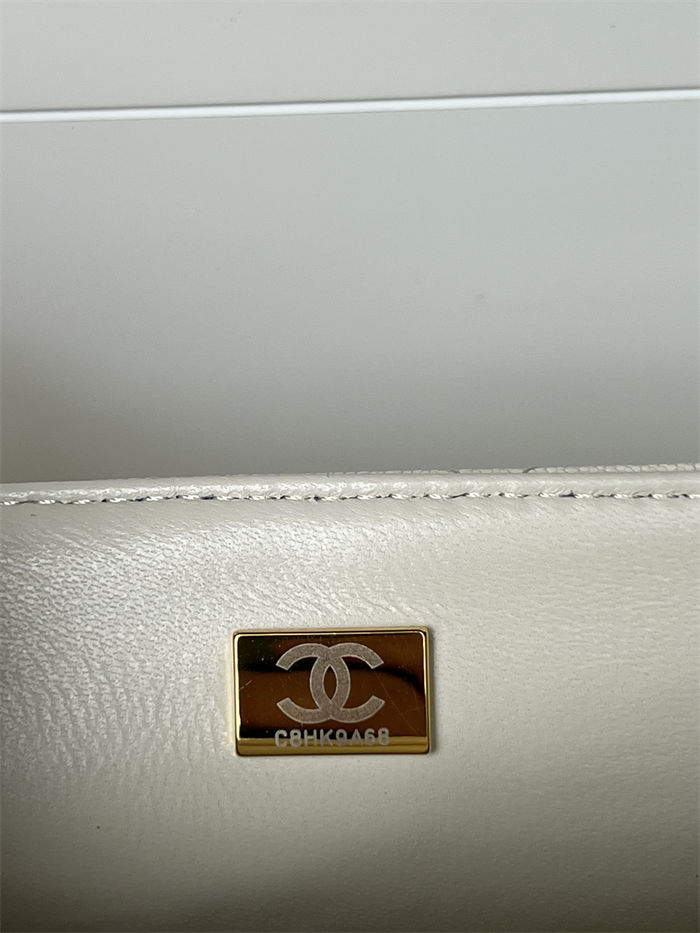 MINI FLAP BAG WITH TOP HANDLE AS2431 Grained Calfskin & Gold-Tone Metal White A