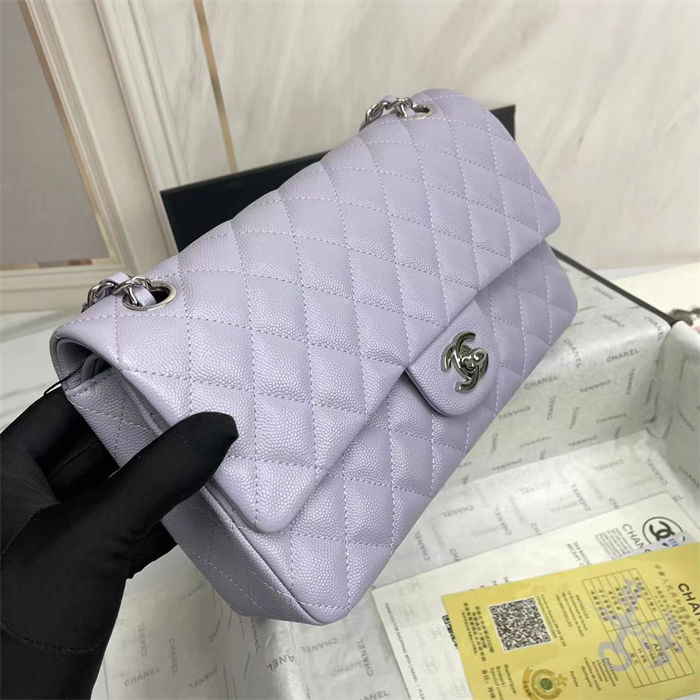 Medium CLASSIC HANDBAG Grained Calfskin Lilac Silver Metal A