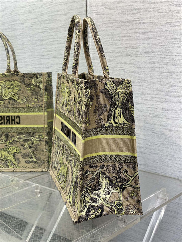 LARGE Dior BOOK TOTE Toile de Jouy Embroidery Sauvage High