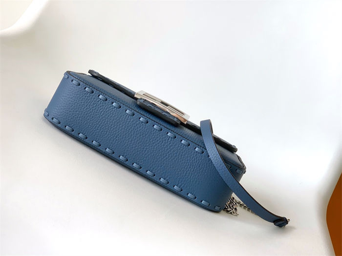 MINI BAGUETTE Selleria bag with 309 hand-sewn topstitches Dark Blue High