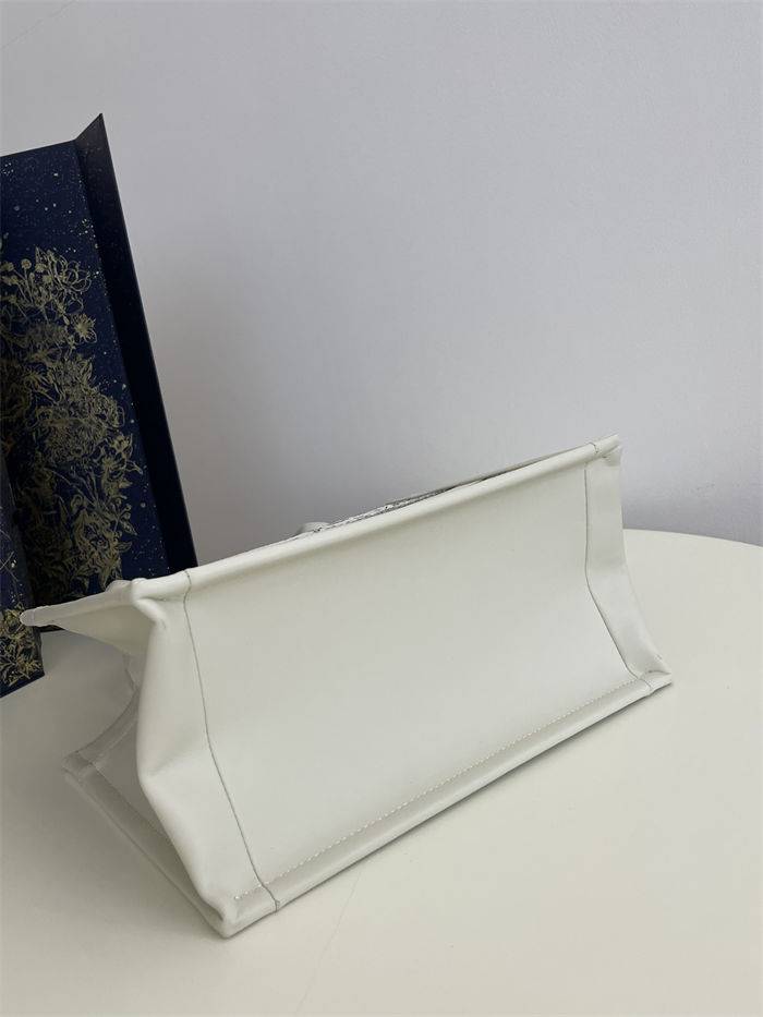 SMALL Dior BOOK TOTE Dioramour Je Vous Adore Embroidery High