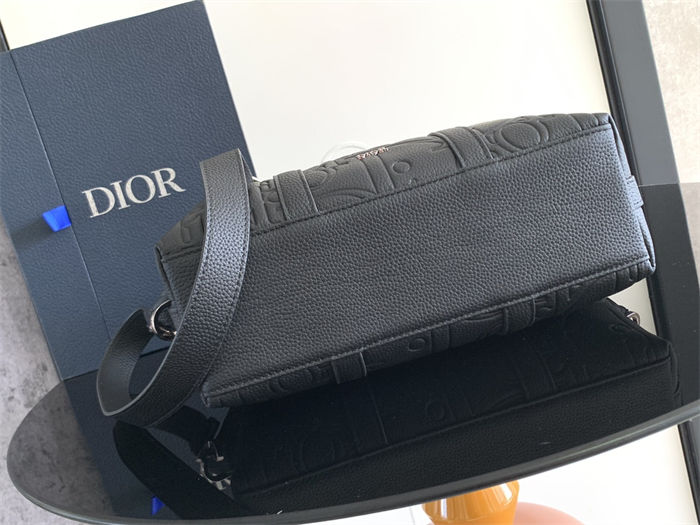 Dior Weekender 25 Dior Gravity Leather and Grained Calfskin High