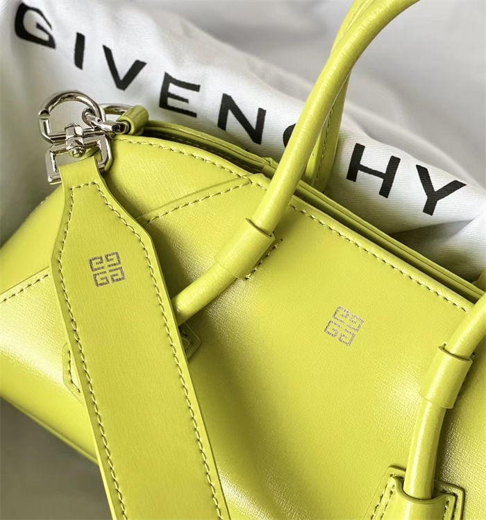 Givenchy MINI Antigona stretch High