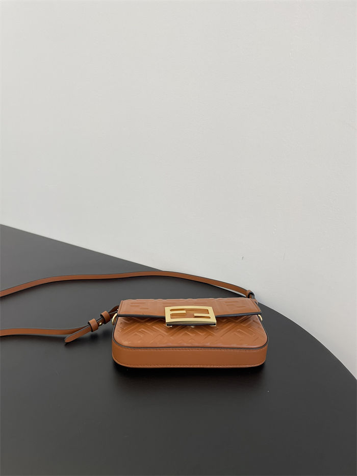 Baguette Phone Pouch nappa leather Brown High