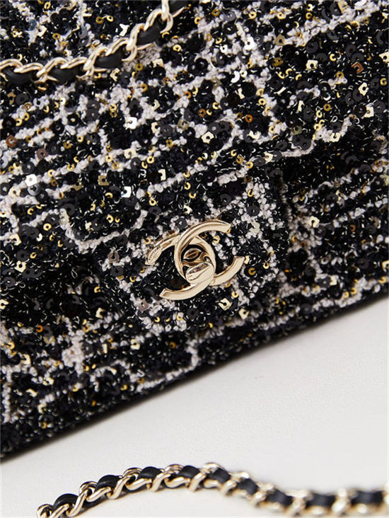 SMALL FLAP BAG AS3269 Sequins & Gold-Tone Metal A