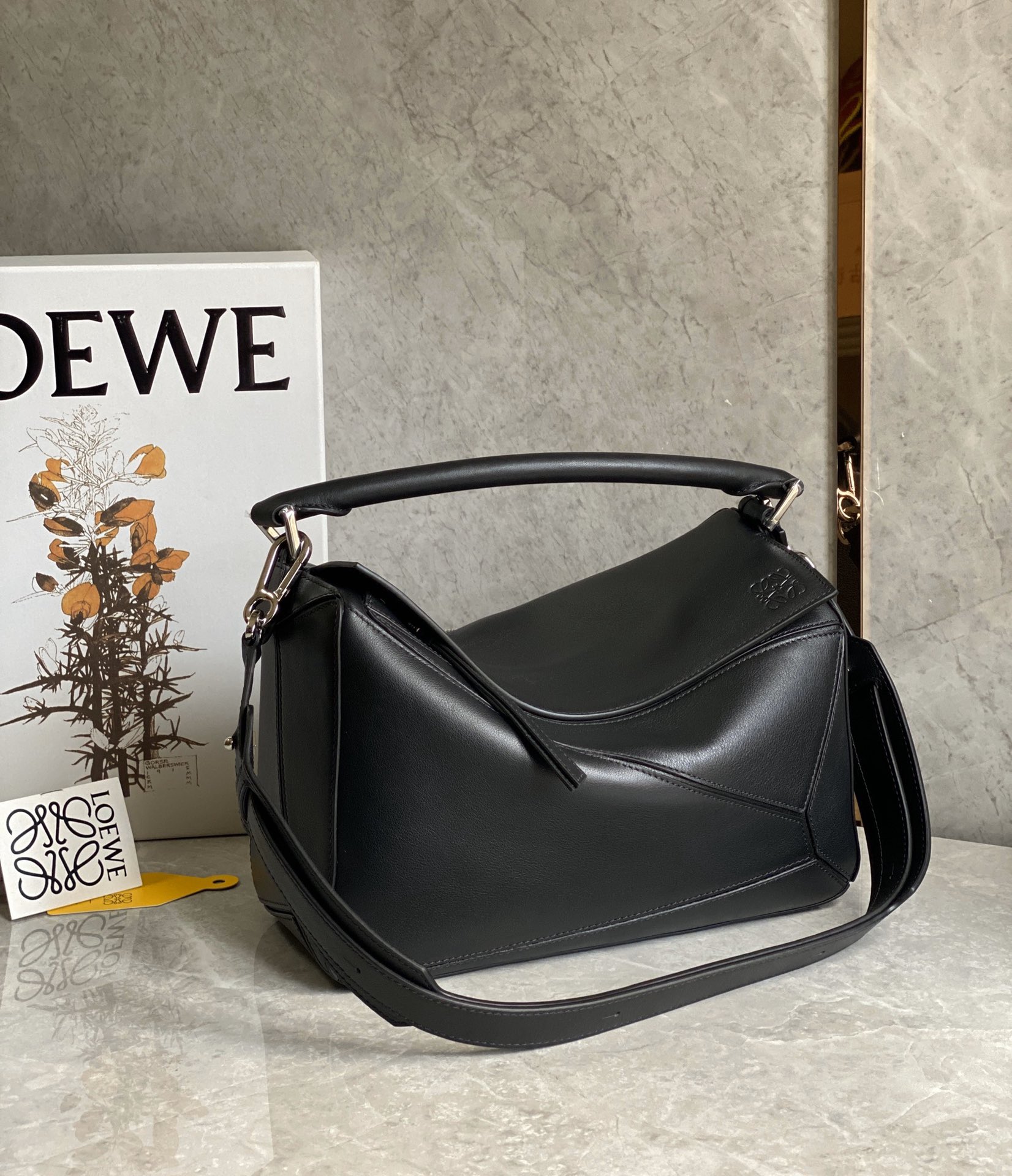 Puzzle bag 29cm in classic calfskin Black High