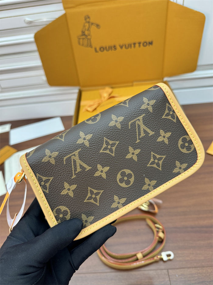 Louis Vuitton Nano Diane Monogram coated canvas M83298 Top