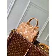 Louis Vuitton SPEEDY BANDOULIÈRE 20 Embossed grained cowhide leather M12713 High