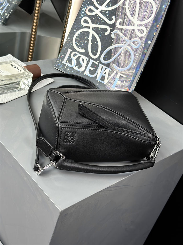 Mini Puzzle bag in classic calfskin Black High