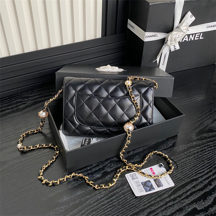 Chanel WALLET ON CHAIN AP4282 Shiny Lambskin, Imitation Pearls & Gold-Tone Metal Black High