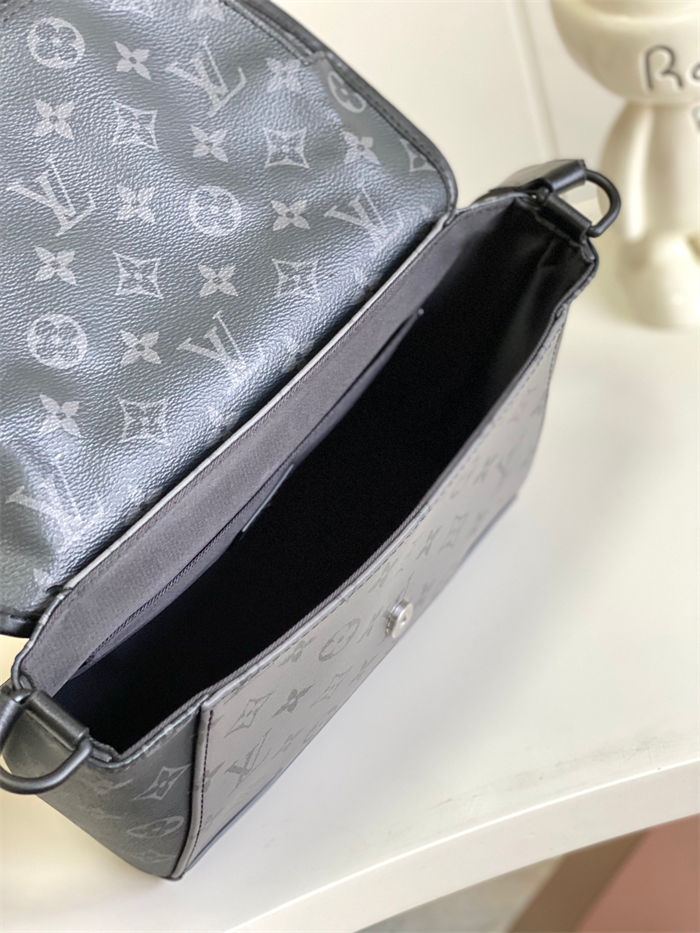 Louis Vuitton Pulse Messenger Monogram Eclipse Reverse M12681 High