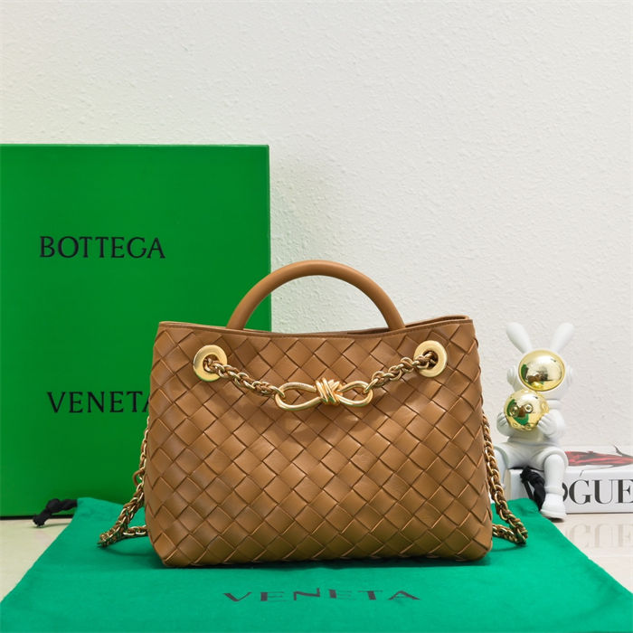 Small Andiamo Chain Top handle bag High