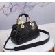 LADY 95.22 MEDIUM BAG Cannage Calfskin Black High