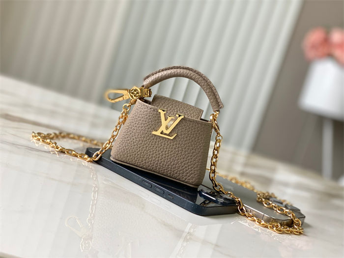 Louis Vuitton Micro Bag Capucines Taurillon Leather M48865 High