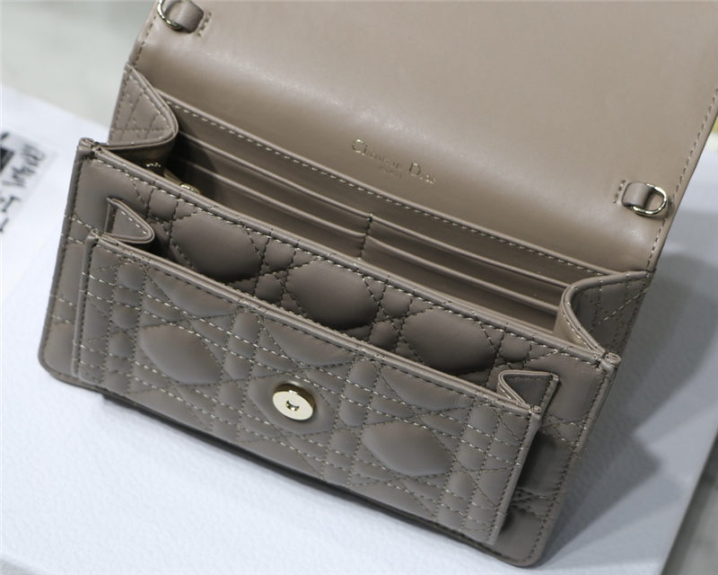 LADY Dior CHAIN POUCH Cannage Lambskin Warm Taupe High