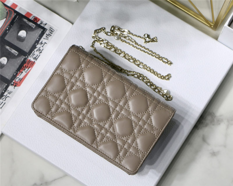 LADY Dior CHAIN POUCH Cannage Lambskin Warm Taupe High