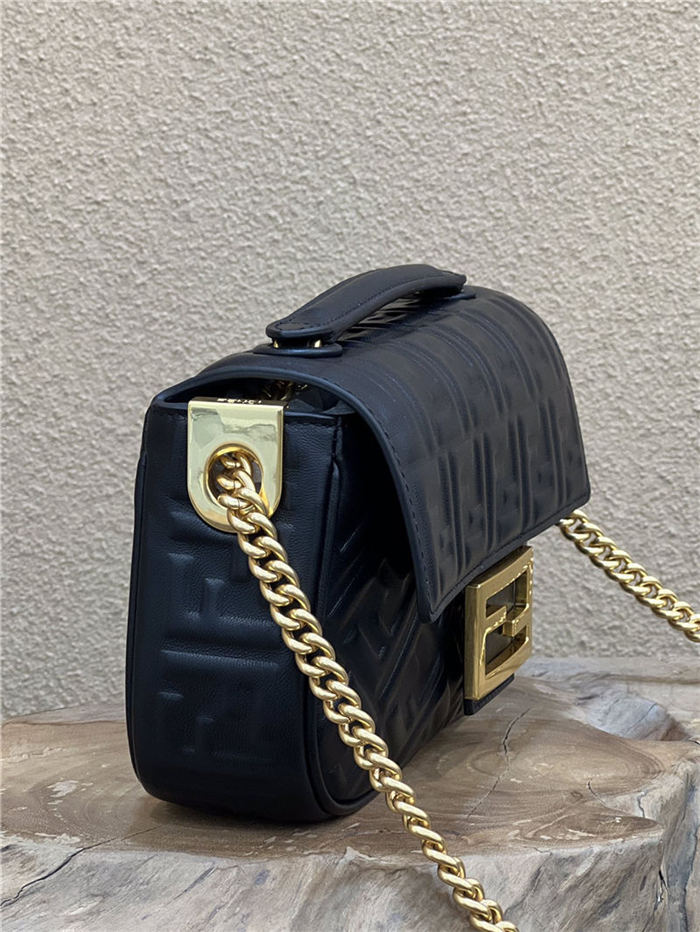 BAGUETTE Chain Midi leather bag Black High