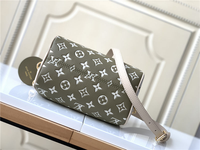 Louis Vuitton SPEEDY BANDOULIÈRE 20 Printed and embossed grained cowhide leather M46118 High