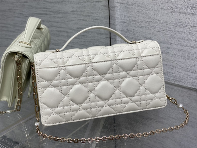 MISS DIOR MINI BAG Cannage Lambskin White High