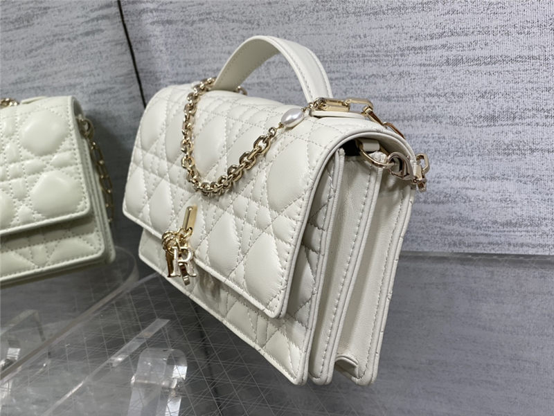 MISS DIOR MINI BAG Cannage Lambskin White High