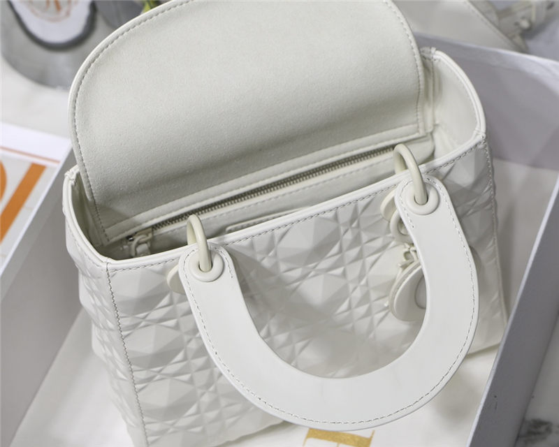 SMALL LADY Dior Cannage Calfskin with Diamond Motif White High