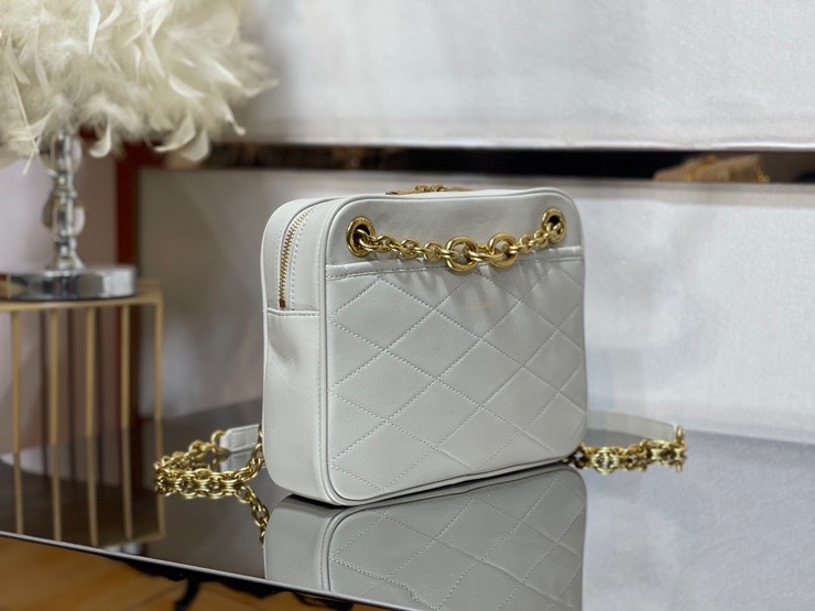 LE MAILLON SMALL CHAIN BAG IN QUILTED LAMBSKIN White High