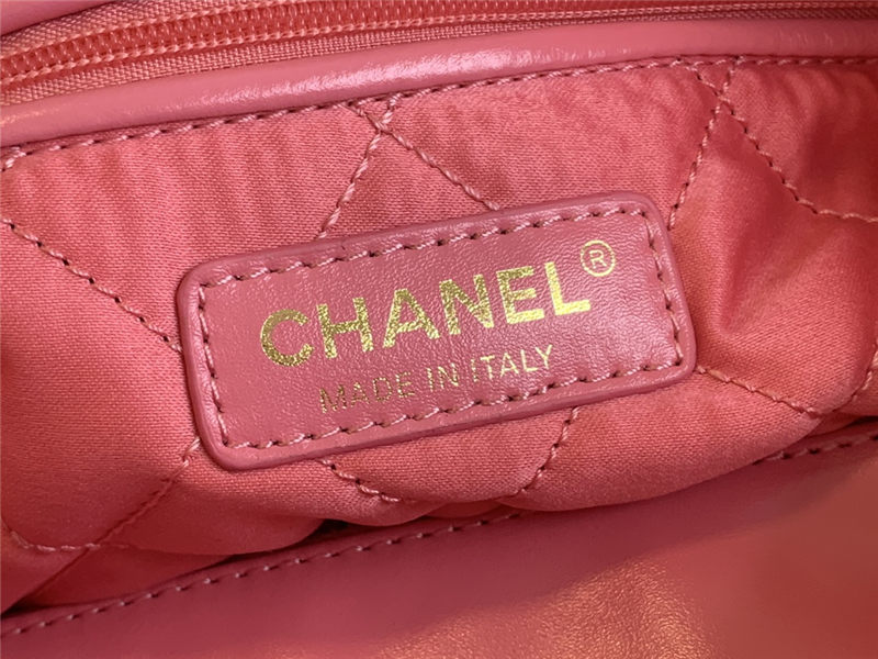 Chanel 22 SMALL HANDBAG Shiny Calfskin & Gold-Tone Metal AS3260 Pink High