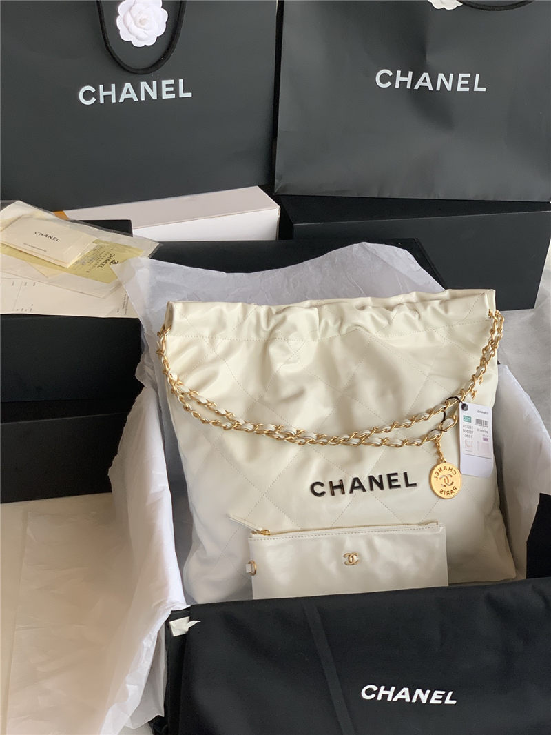 Chanel 22 MEDIUM HANDBAG Shiny Calfskin & Gold-Tone Metal AS3261 White High