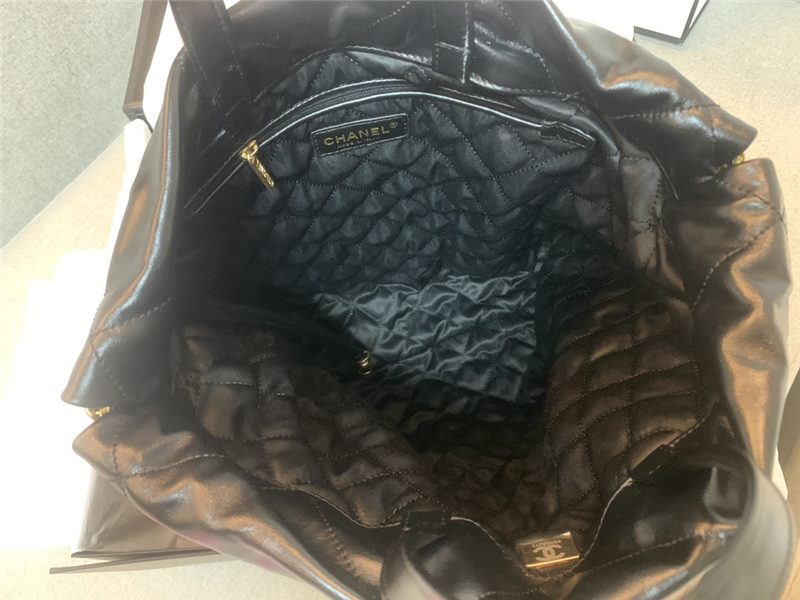 Chanel 22 BACKPACK Shiny Calfskin & Gold-Tone Metal AS3313 Black High