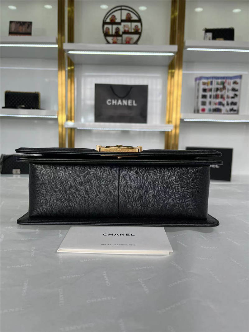 BOY Chanel HANDBAG Grained Calfskin Black Anti-Gold Metal High