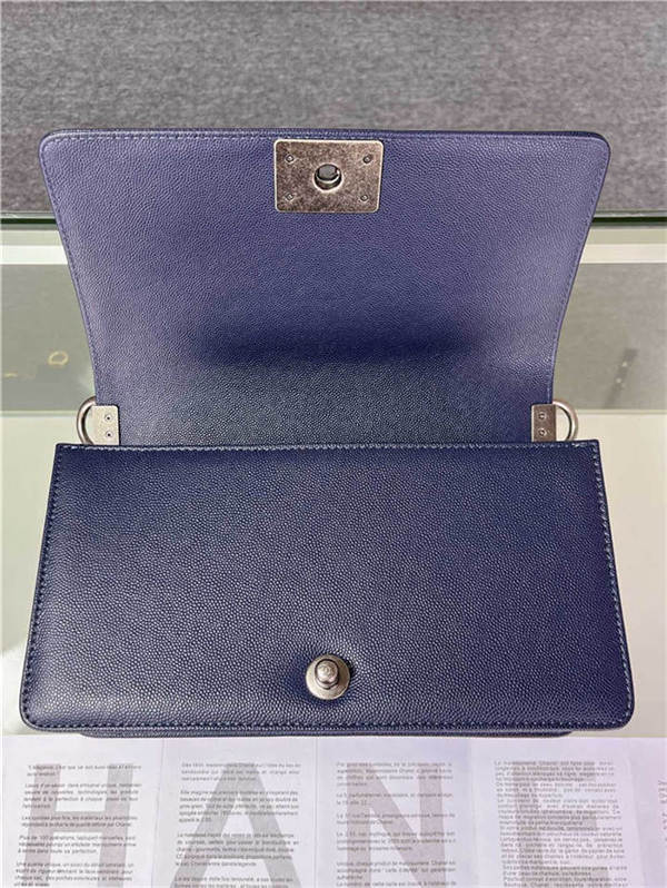 BOY Chanel HANDBAG Grained Calfskin Navy Blue Anti-Silver Metal High