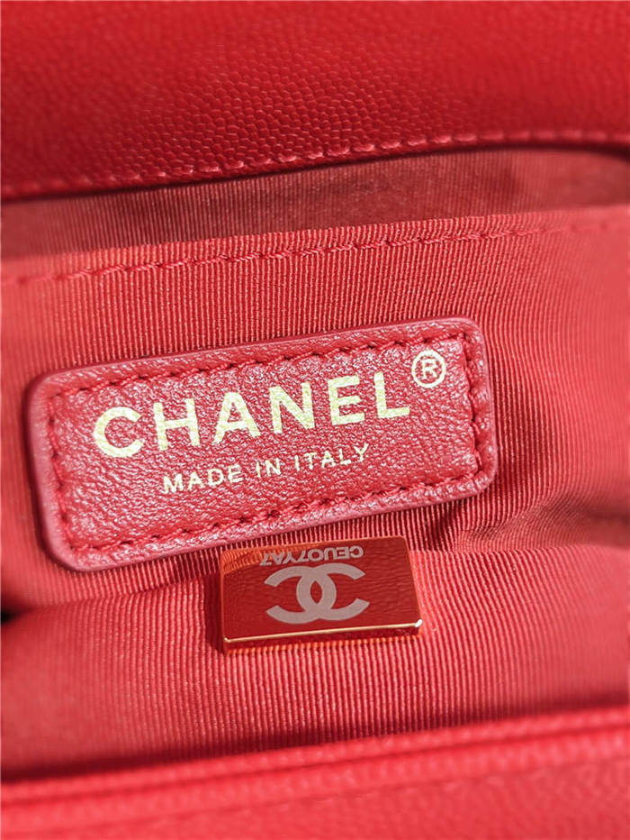 BOY Chanel HANDBAG Grained Calfskin Red Gold Metal High