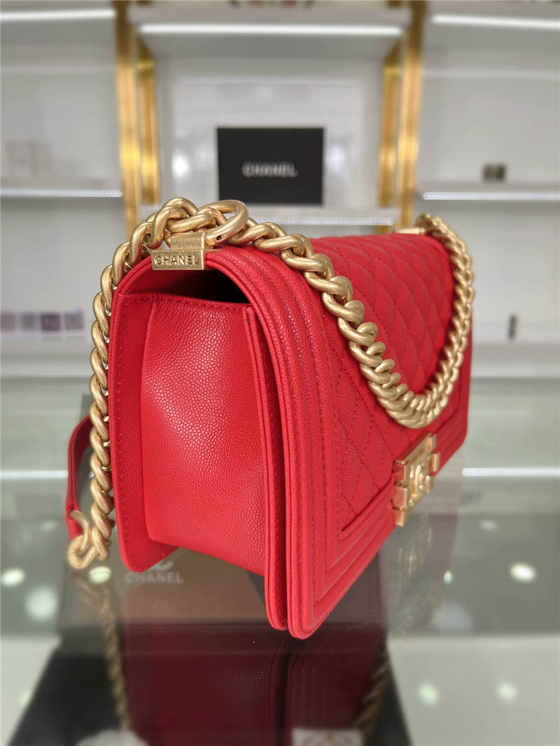 BOY Chanel HANDBAG Grained Calfskin Red Matt-Gold Metal High