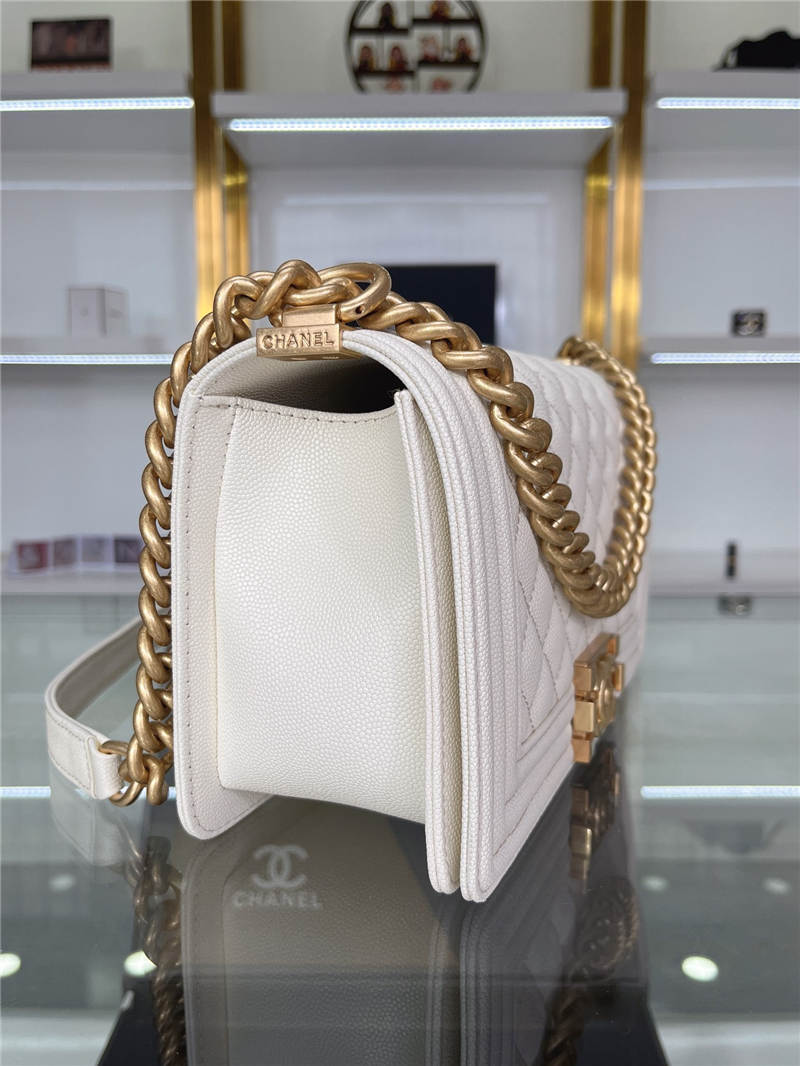 BOY Chanel HANDBAG Grained Calfskin White Matt-Gold Metal High